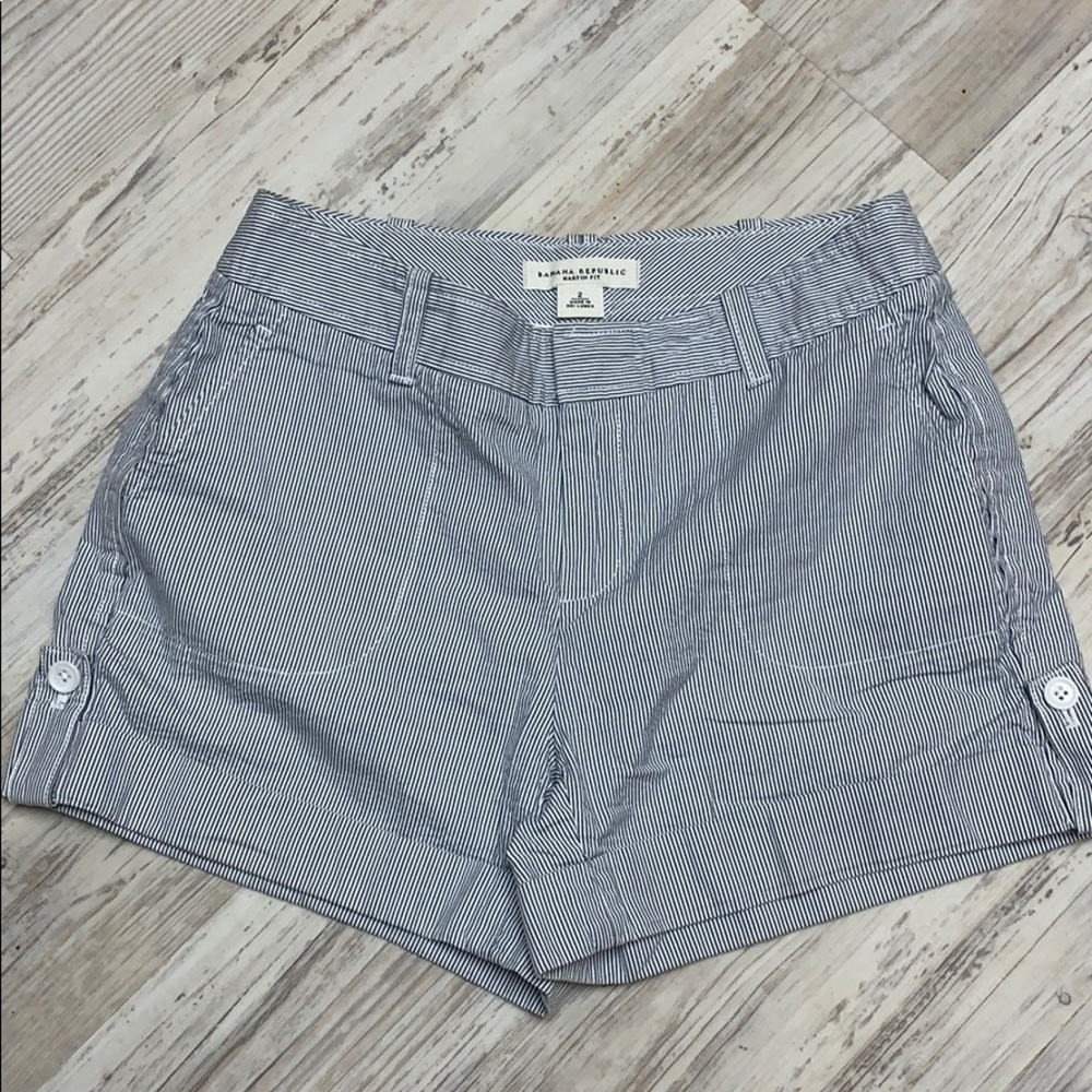 Banana Republic Striped Shorts Blue & White Size 2